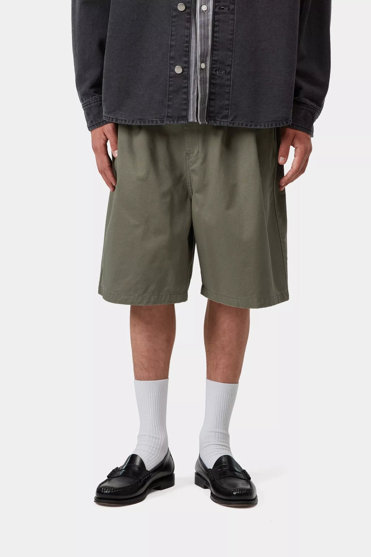 Marv Short / carhartt wip / leaf