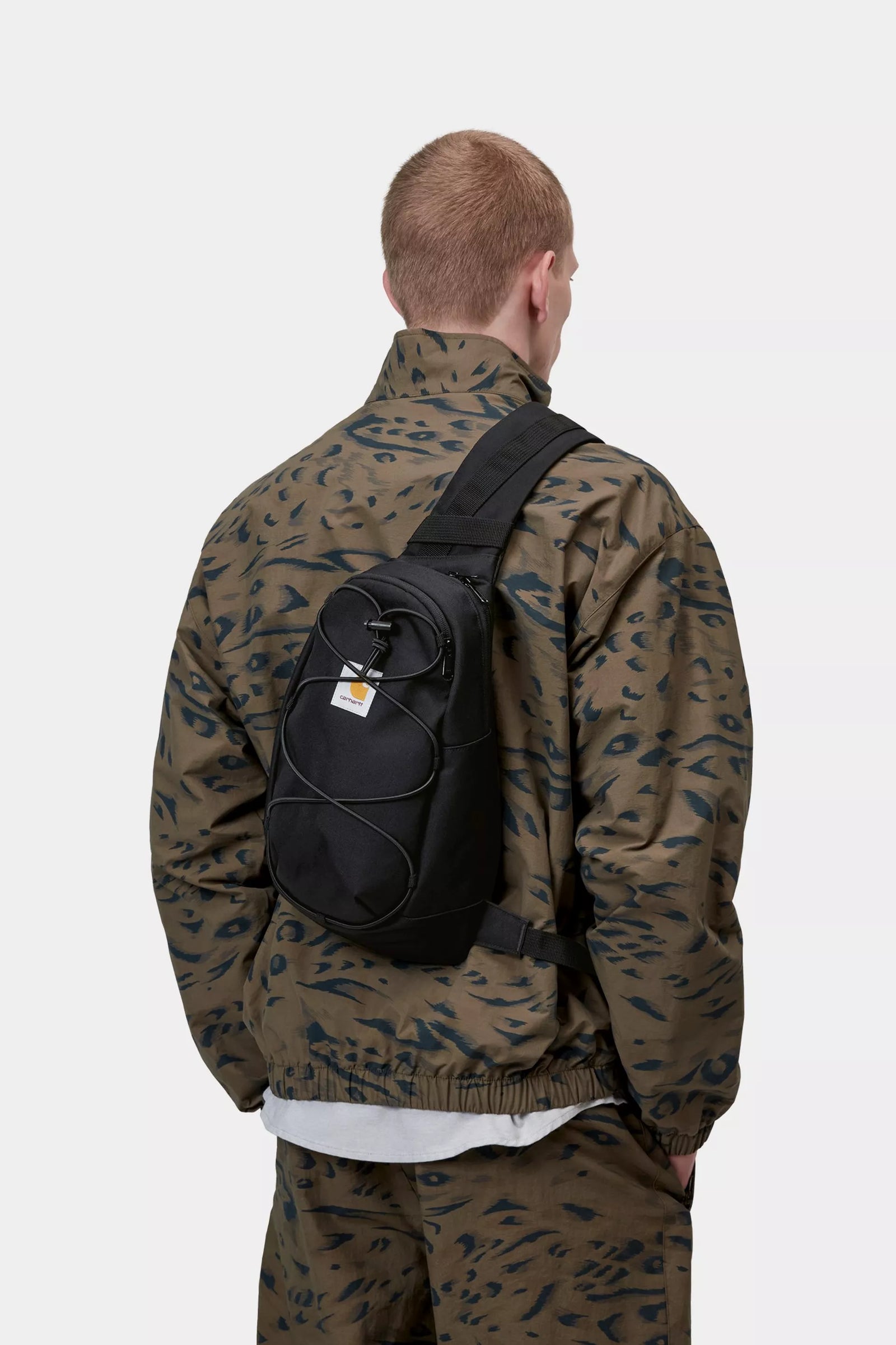 Kyle Sling Bag / carhartt wip / black