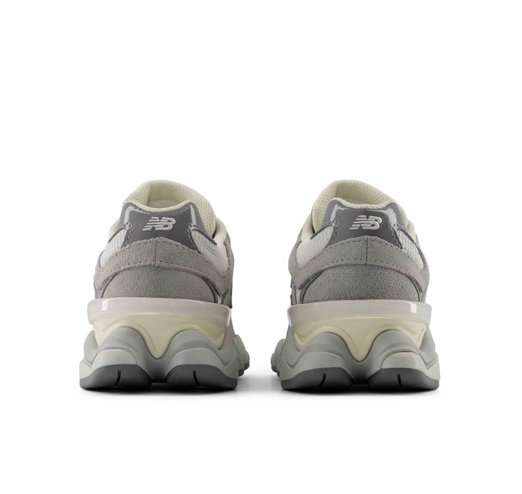 U90609Z4 / NEW BALANCE / GREY